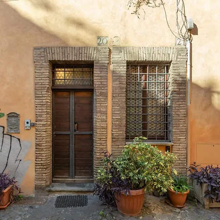 Monti Exclusive Medieval Tower