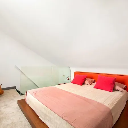 Monti Exclusive Medieval Tower Apartment *